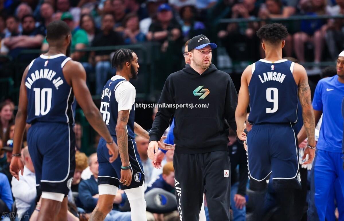 米兰体育-NBA常规赛收官拉开大幕，火箭背靠背战独行侠